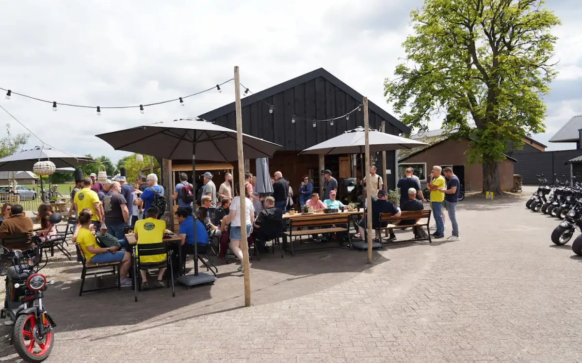 De ideale invulling van een bedrijfsuitje met een grote groep.